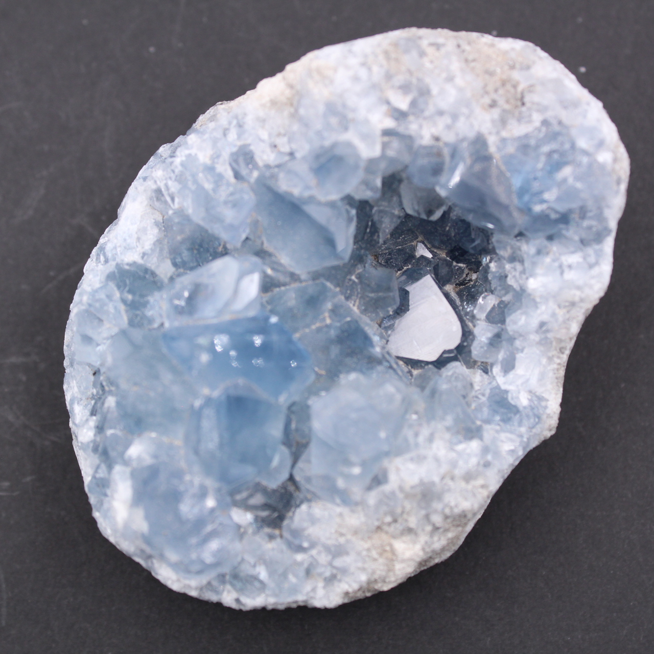Blauwe celestietkristallen