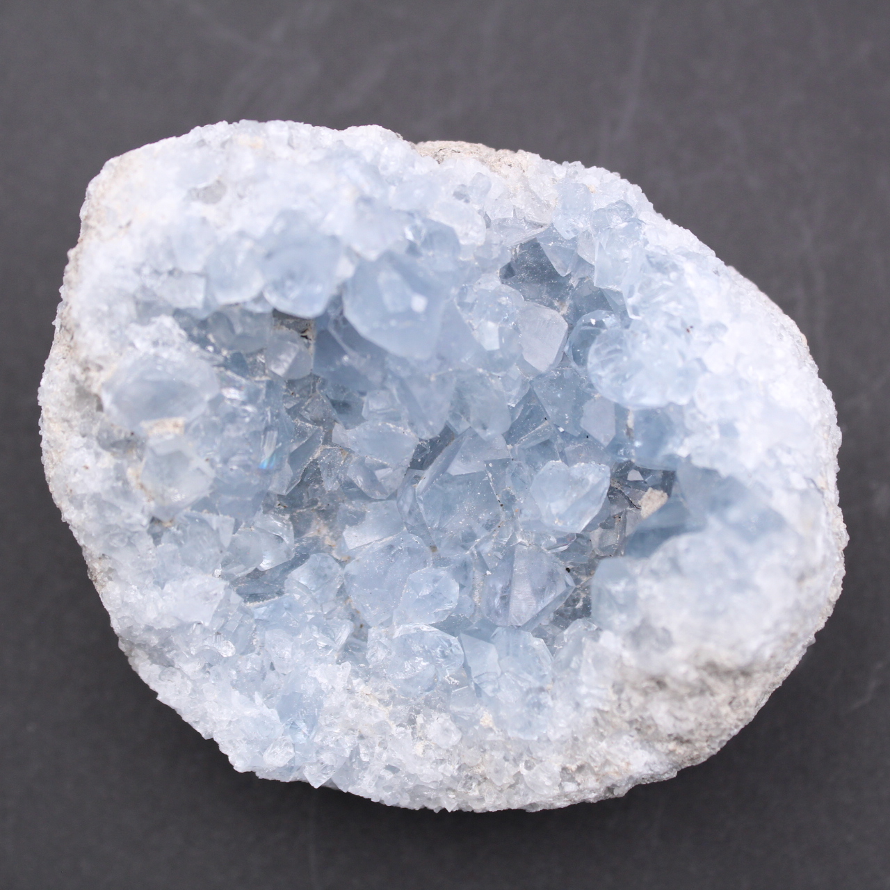 Blauwe celestietkristallen