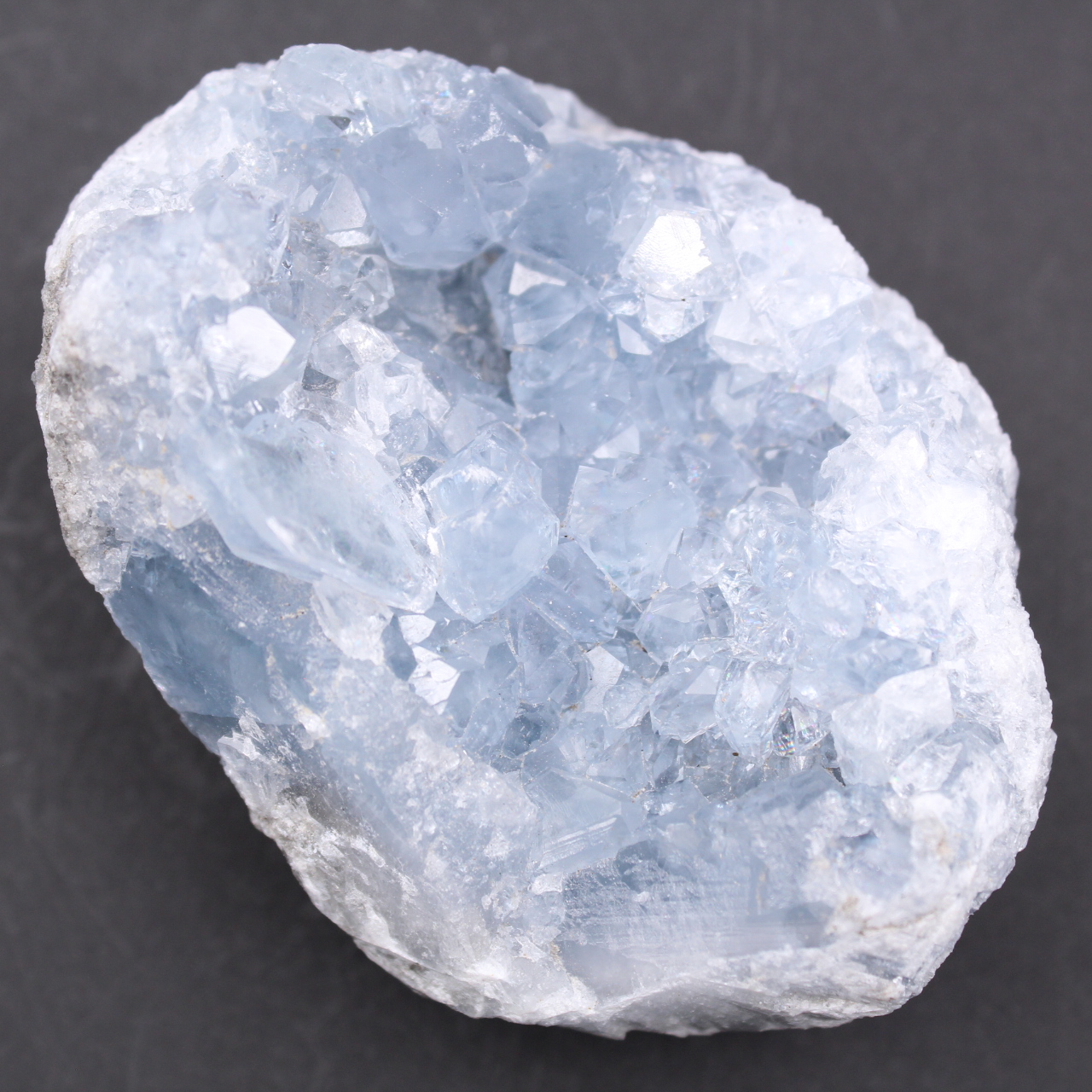 Blauwe celestietkristallen
