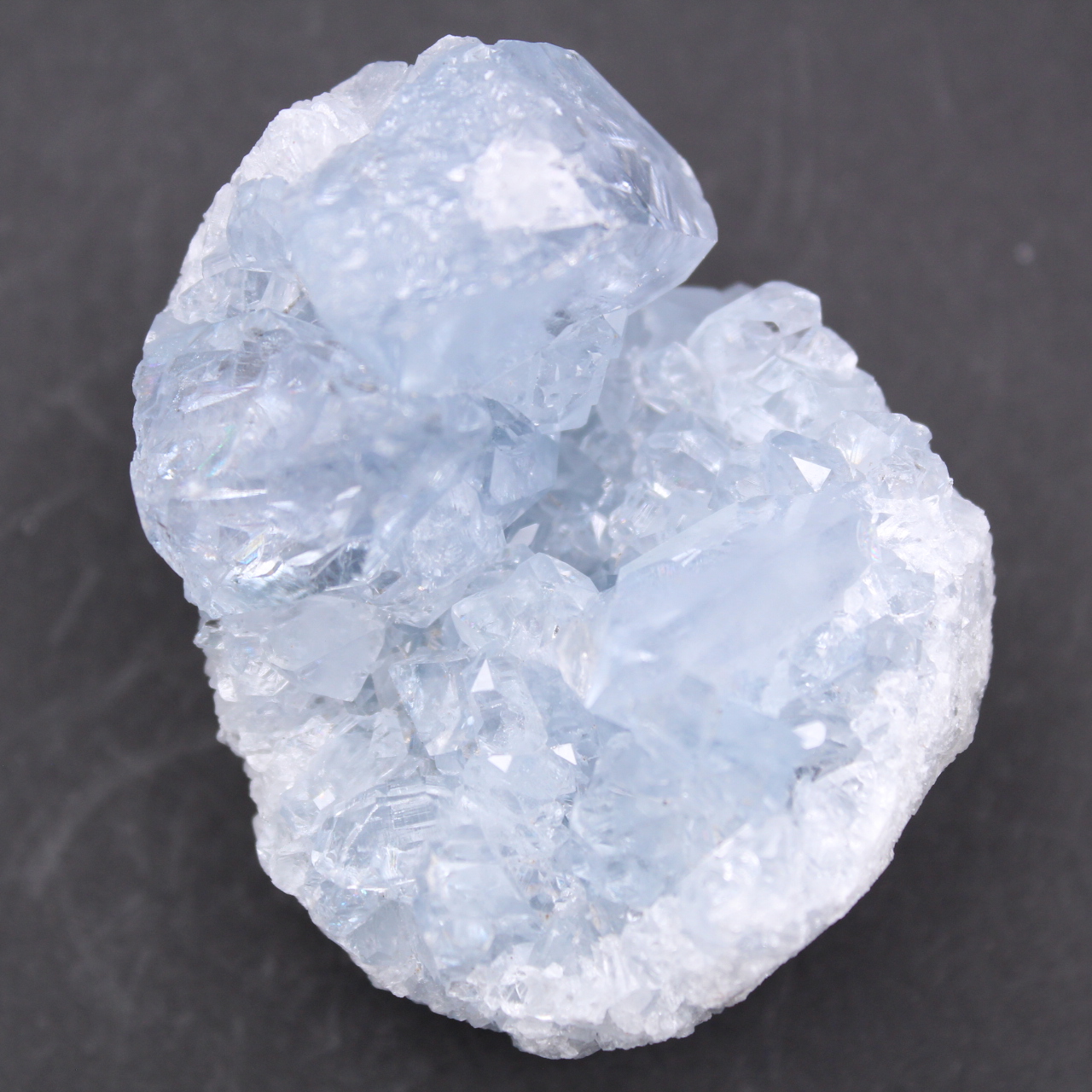 Blauwe celestietkristallen