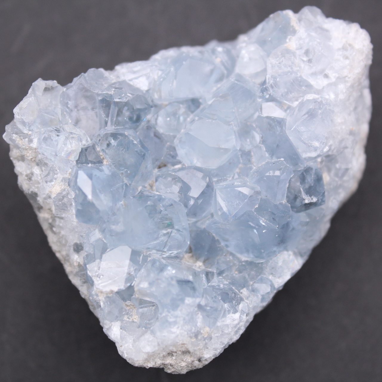 Blauwe celestietkristallen