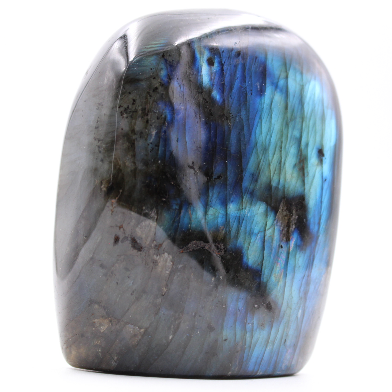 Blauwachtige, vrije vorm labradorietsteen