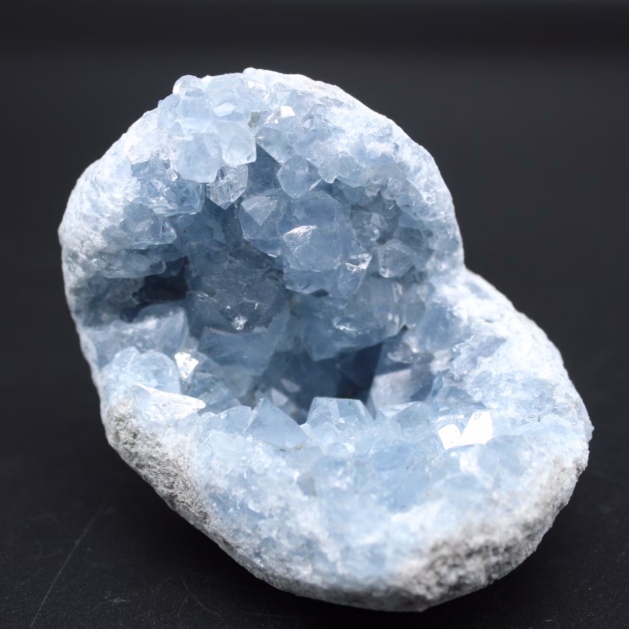 Blok van gekristalliseerde natuurlijke Celestite