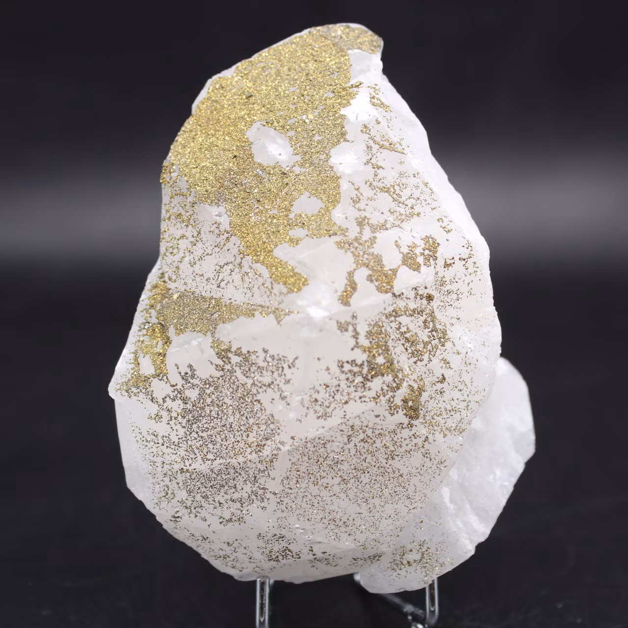 Pyriet op calciet