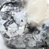 Skutterudite-kristallen - 5