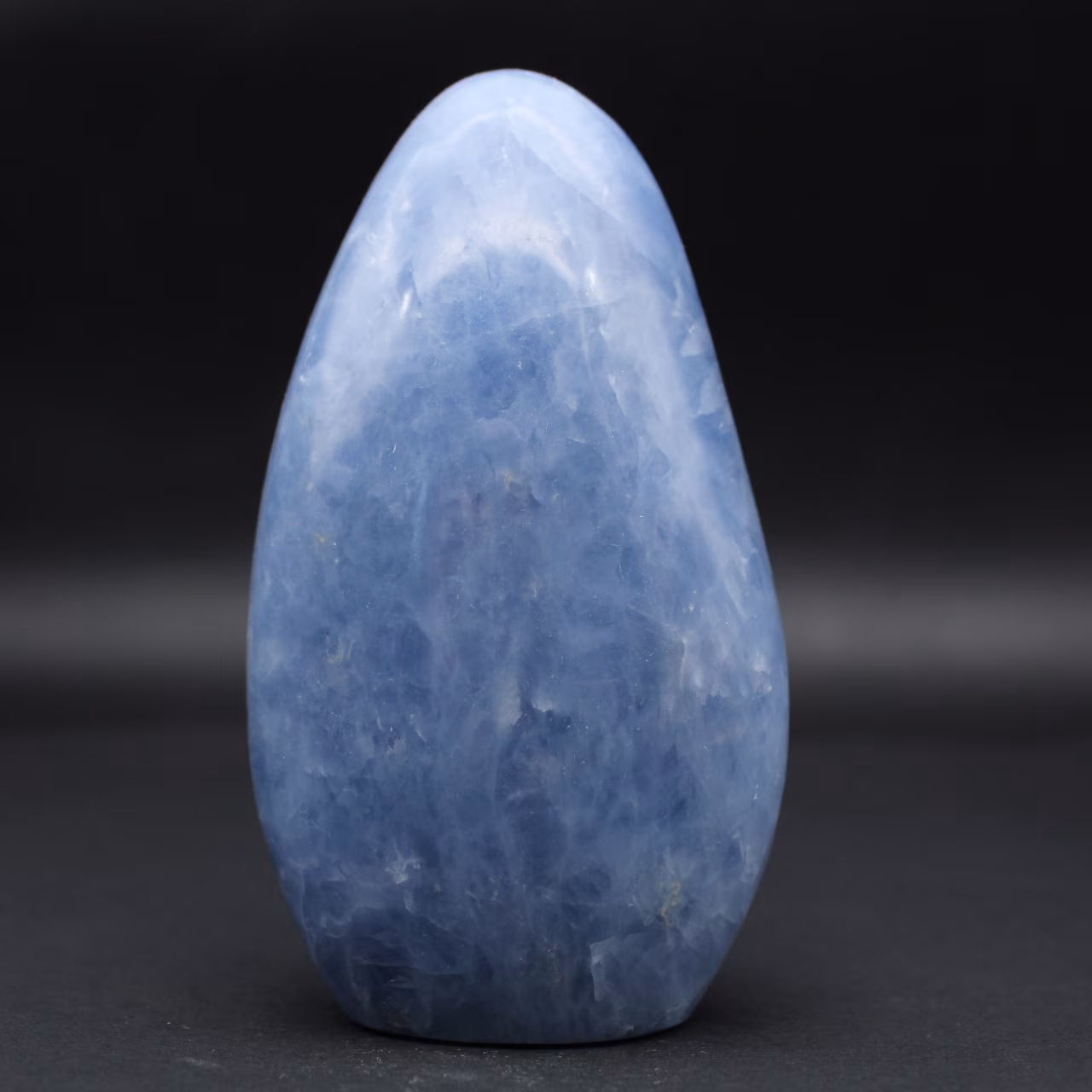 Verzamelbaar natuurlijk blauw calciet
