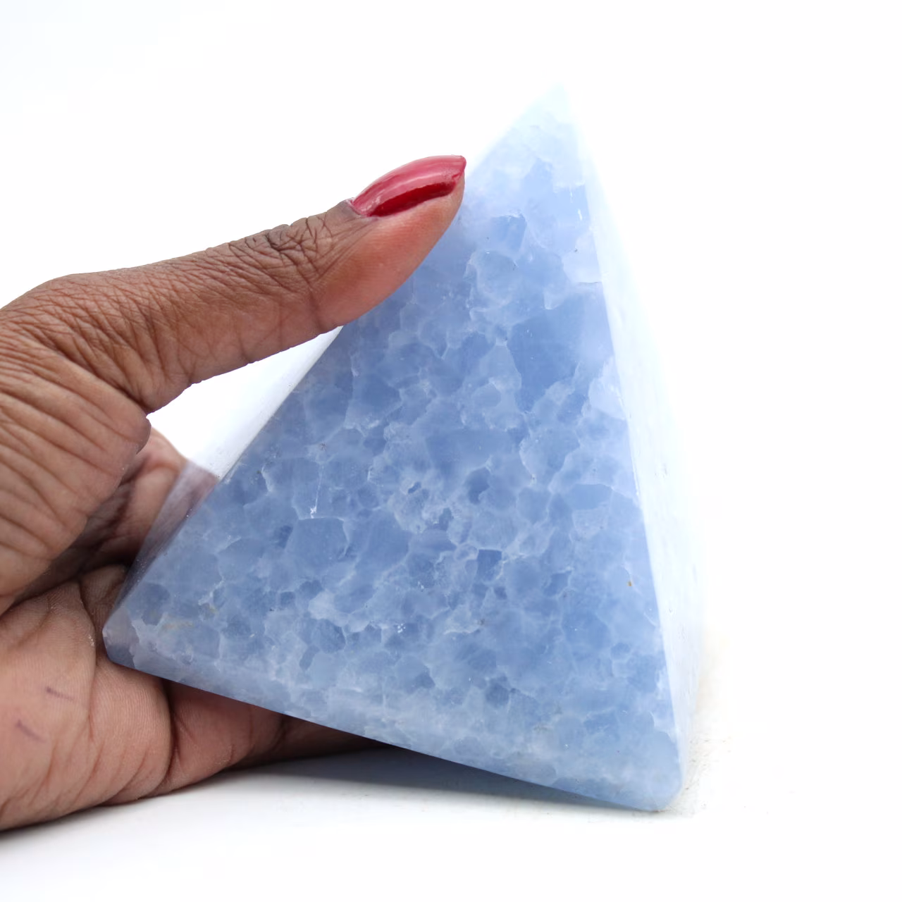 Blauwe calciet piramide