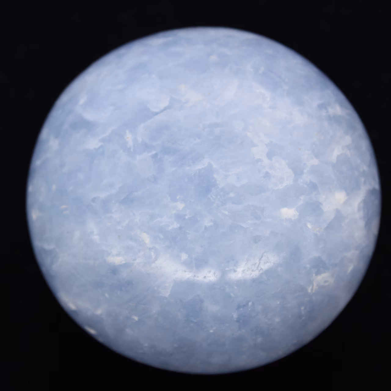 Blauwe calciet steentjes