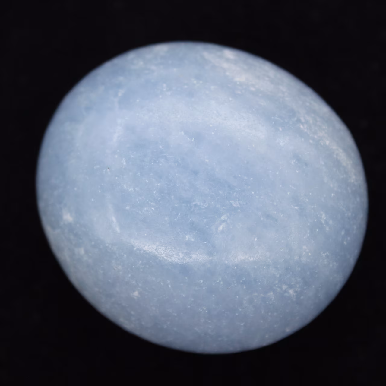 Blauwe calciet steentjes
