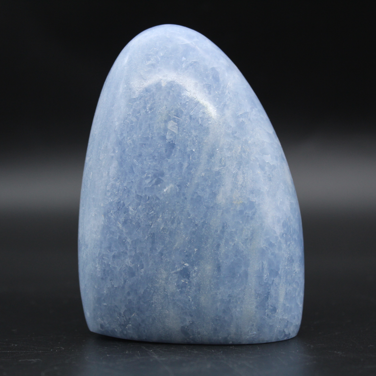Blauwe calciet voor collectie