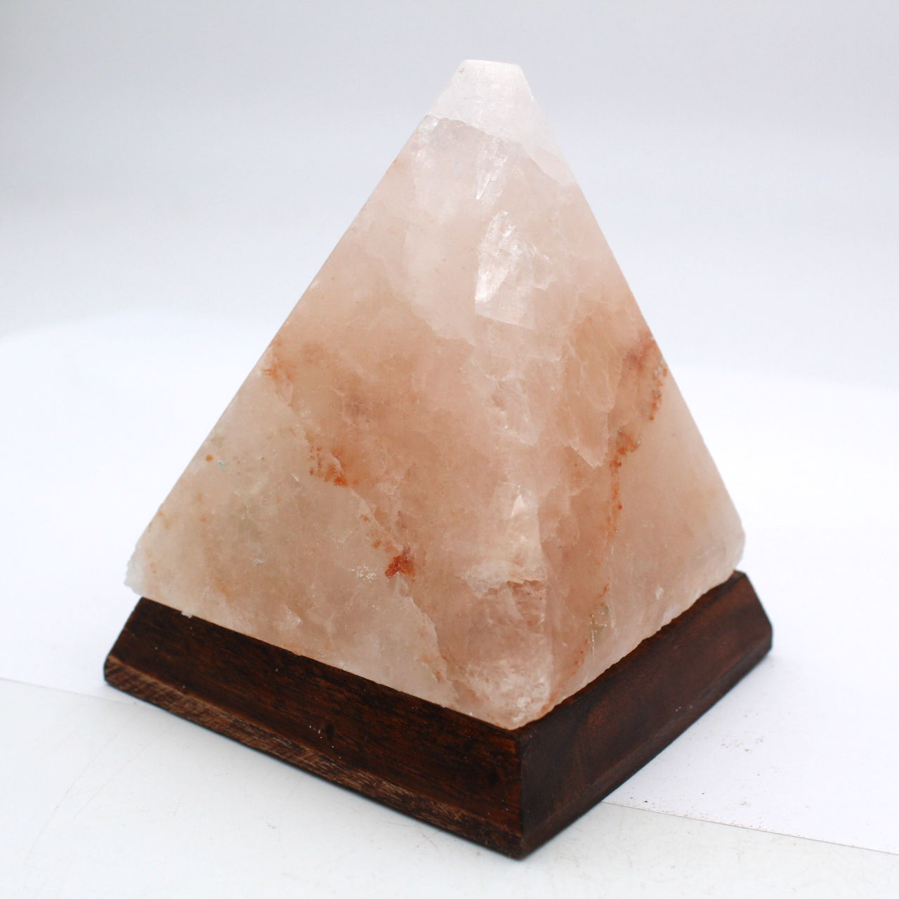 Himalaya roze zoutpiramidelamp