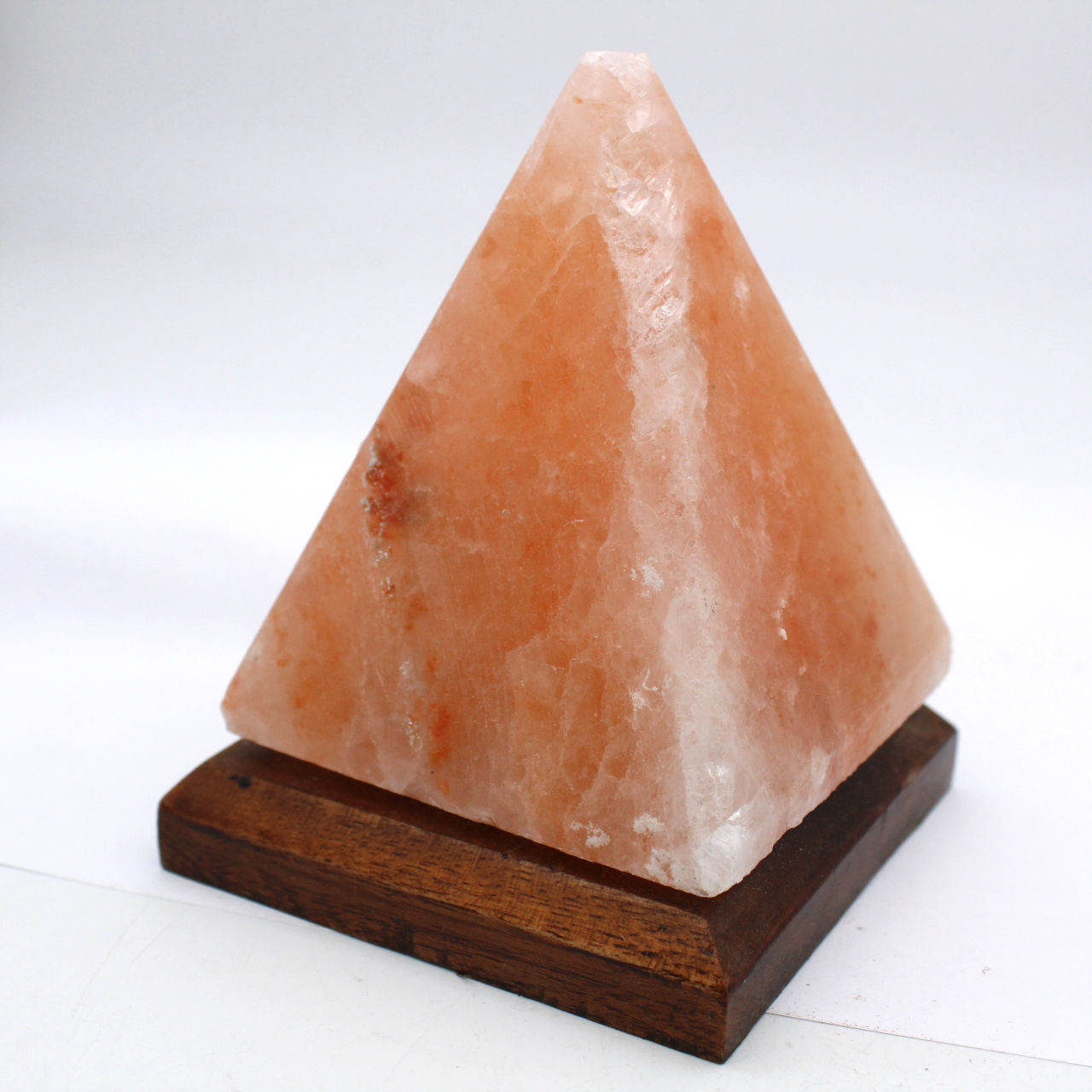 Himalaya roze zoutpiramidelamp
