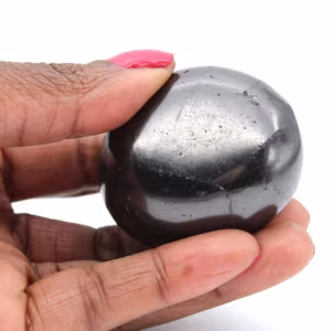 Natuurlijke shungite-steen