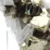 Grote pyrietkristallen met calciet - 6