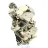 Grote pyrietkristallen met calciet - 3