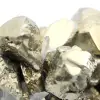 Grote pyrietkristallen met calciet - 6