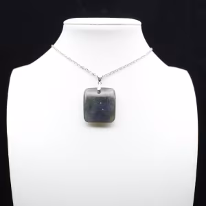 Vierkante labradoriet stenen hanger