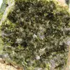 Groene epidootkristallen op een matrix uit de Hoge Atlas - 6