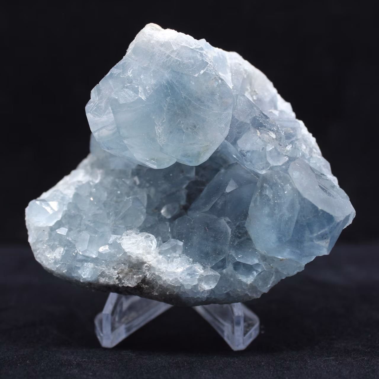 Blauwe celestien geode uit Madagaskar