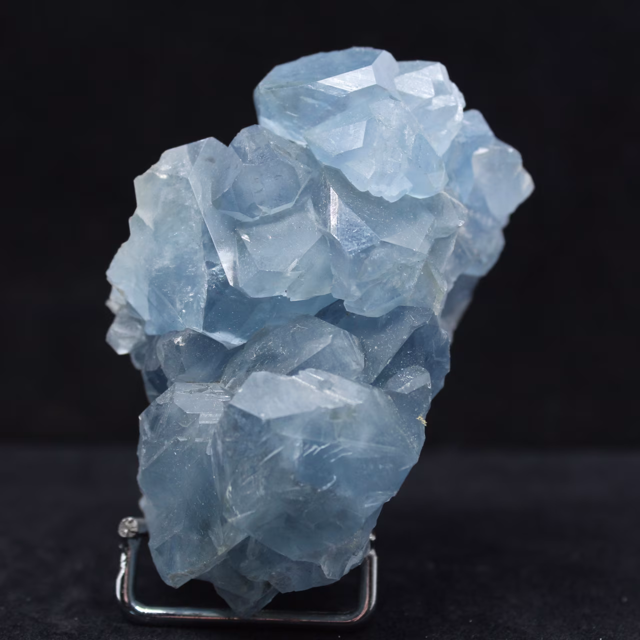 Malagassische celestijn: blauwe kristaldruse