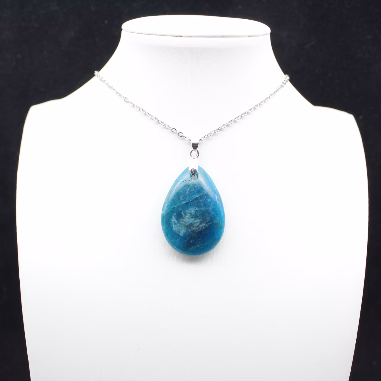 Madagaskar apatiet hanger - natuurlijke blauwe edelsteen