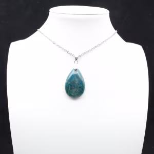 Hanger met blauwe apatiet uit Madagaskar - Klein en kostbaar exemplaar