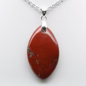 Sieraden van rood jaspismineraal