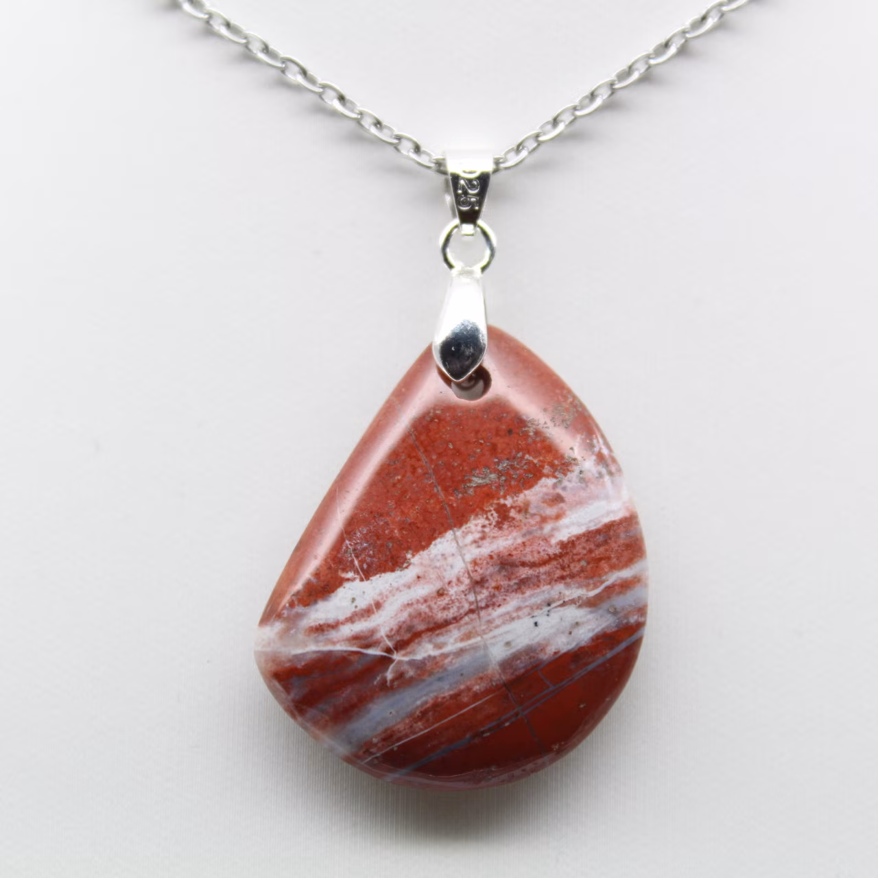Geologische rode jaspis hanger