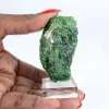 Ruwe chroomdiopside op een sokkel, Scandinavische groene steen, 60 g - 1