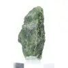 Ruwe chroomdiopside, mineralogie uit Finland, op een drager van 65 g - 2