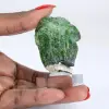 Ruwe Finse chromediopside, natuurlijk mineraal op een basis, 55 g - 1