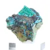 Mineralogisch specimen van groene brochantiet uit Chili op een voetstuk - 2