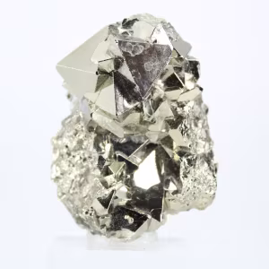 Octaëdrische pyriet uit Peru, ruwe verzamelaarssteen.