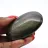 Kei van gouden obsidiaan uit Mexico voor geologische vitrine